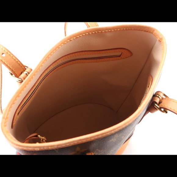 Louis Vuitton Petite Bucket Bag - Picture 11 of 15